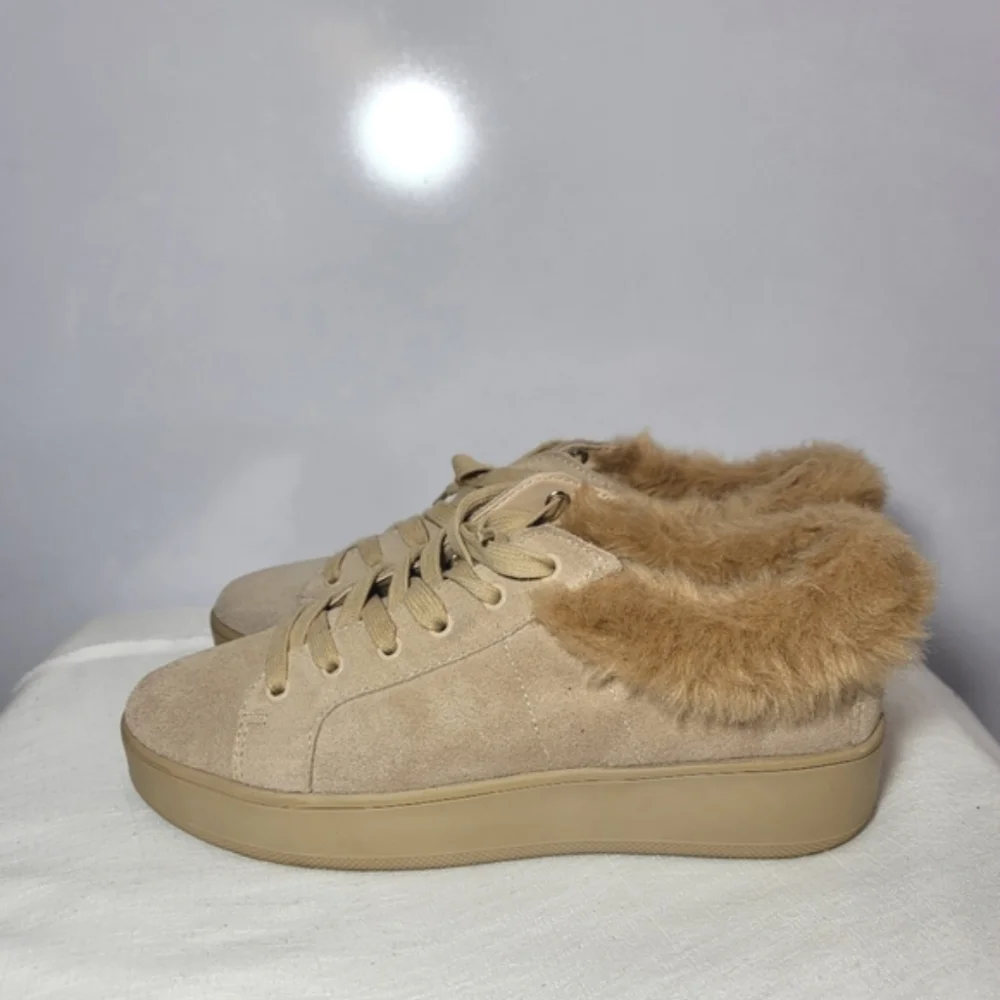 Steve Madden Women's Size 10M Brenner sneakers.